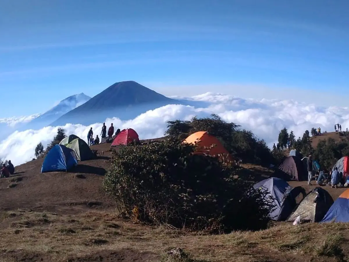 052423100 1537196508 gunung prau 4 muhamad ridlo